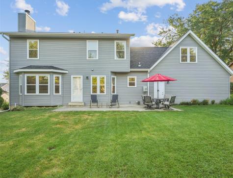 4103 Sally Drive NE Cedar Rapids IA 52402