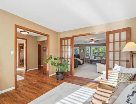 4103 Sally Drive NE Cedar Rapids IA 52402