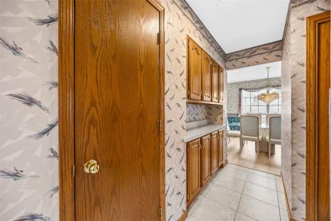 7019 Pleasant Ridge Drive SW Cedar Rapids IA 52404