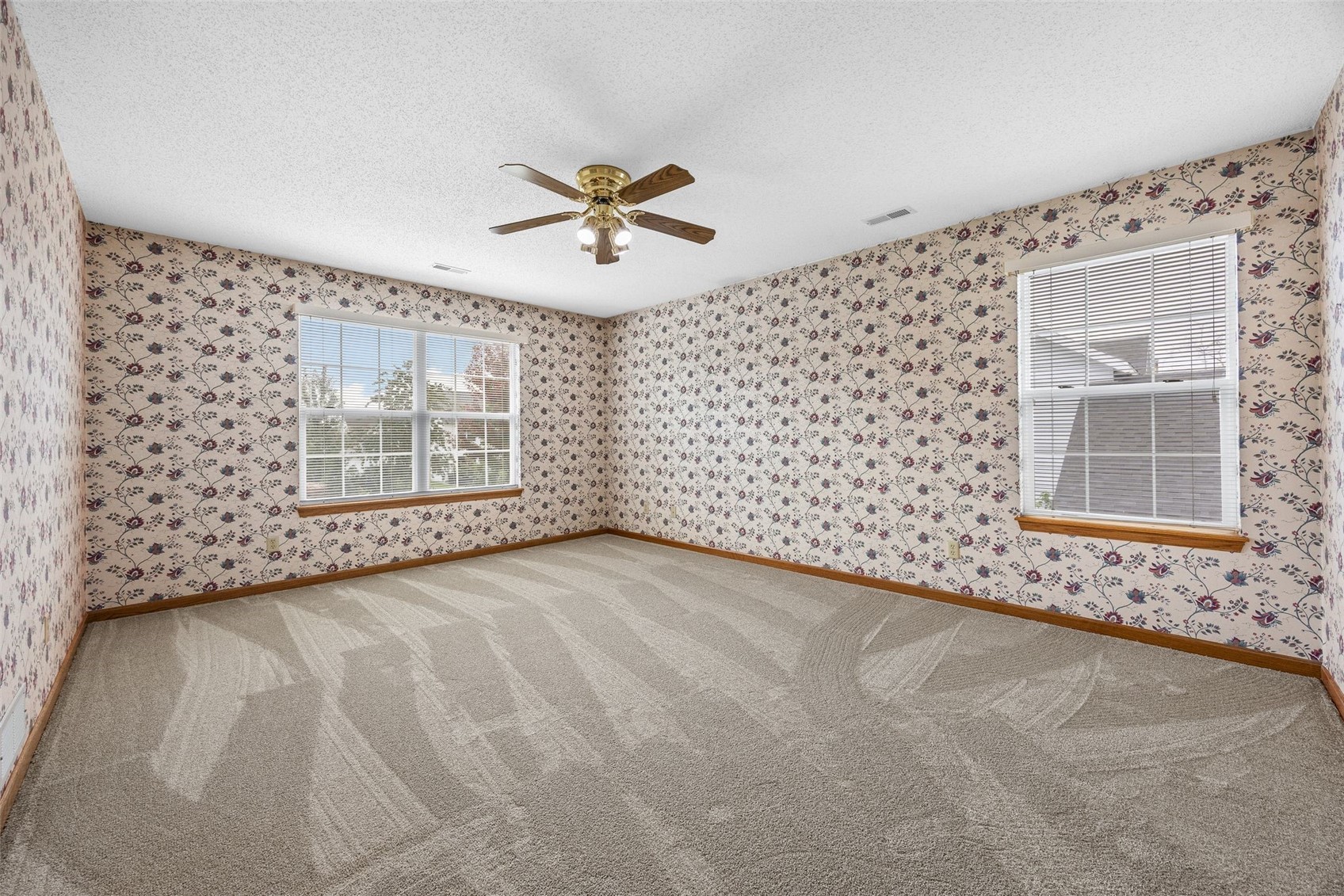 7019 Pleasant Ridge Drive SW Cedar Rapids IA 52404