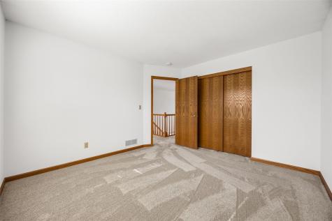 7019 Pleasant Ridge Drive SW Cedar Rapids IA 52404