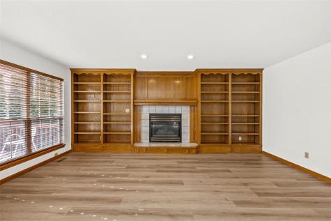 7019 Pleasant Ridge Drive SW Cedar Rapids IA 52404
