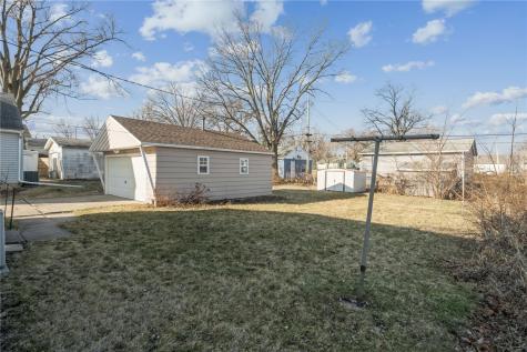 920 26th Street Marion IA 52302