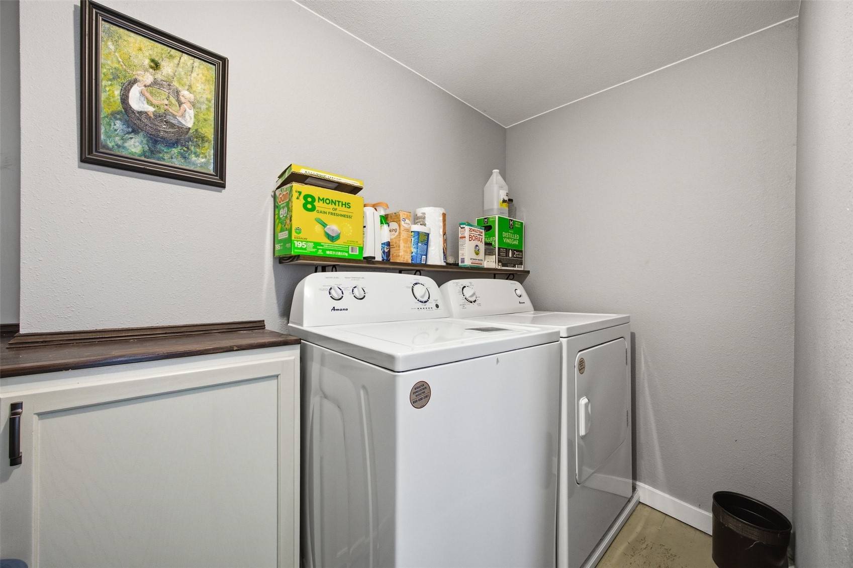 114 W Johnson Street Norway IA 52318