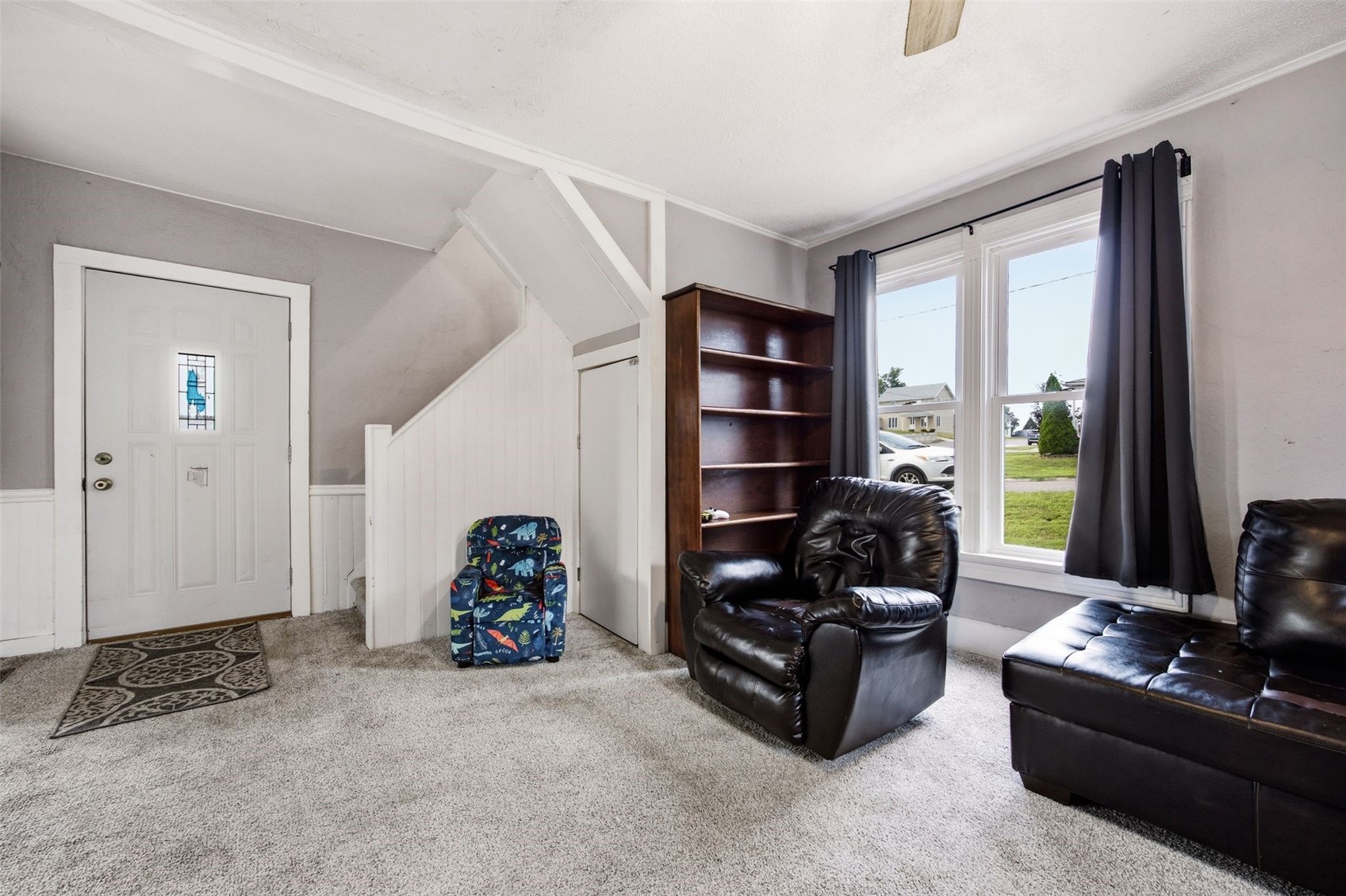 114 W Johnson Street Norway IA 52318