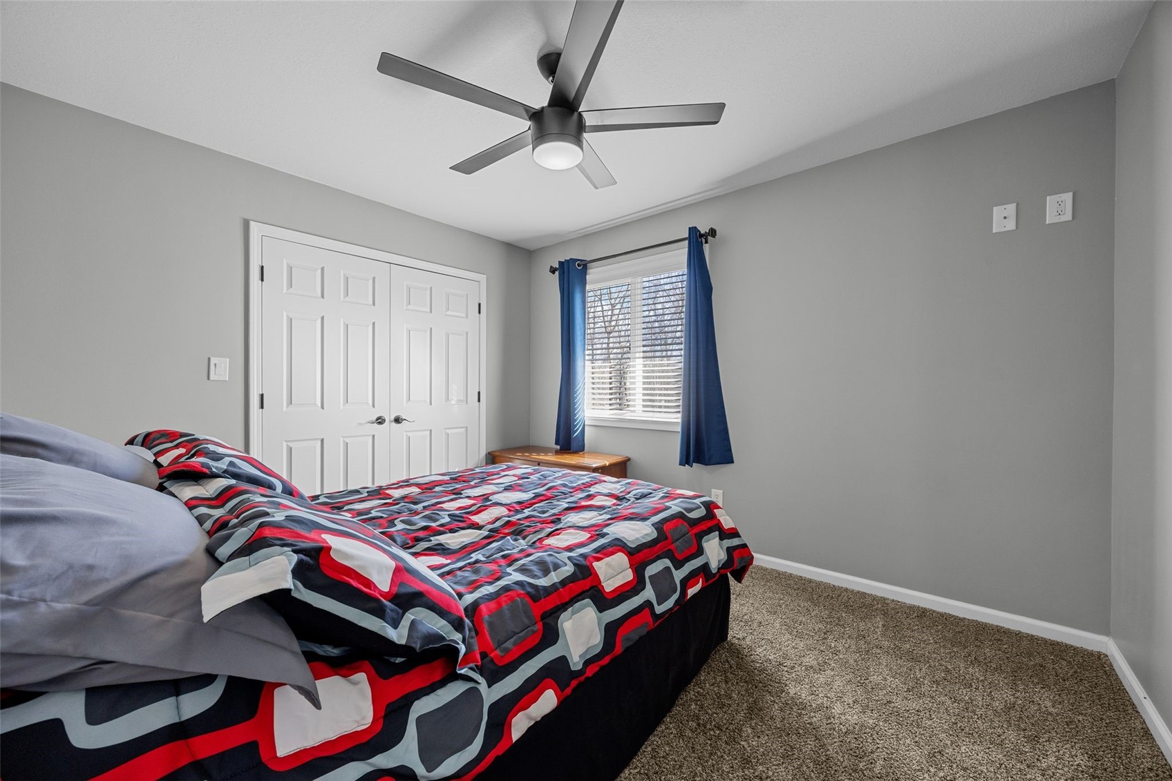 1105 Maple Street Robins IA 52328