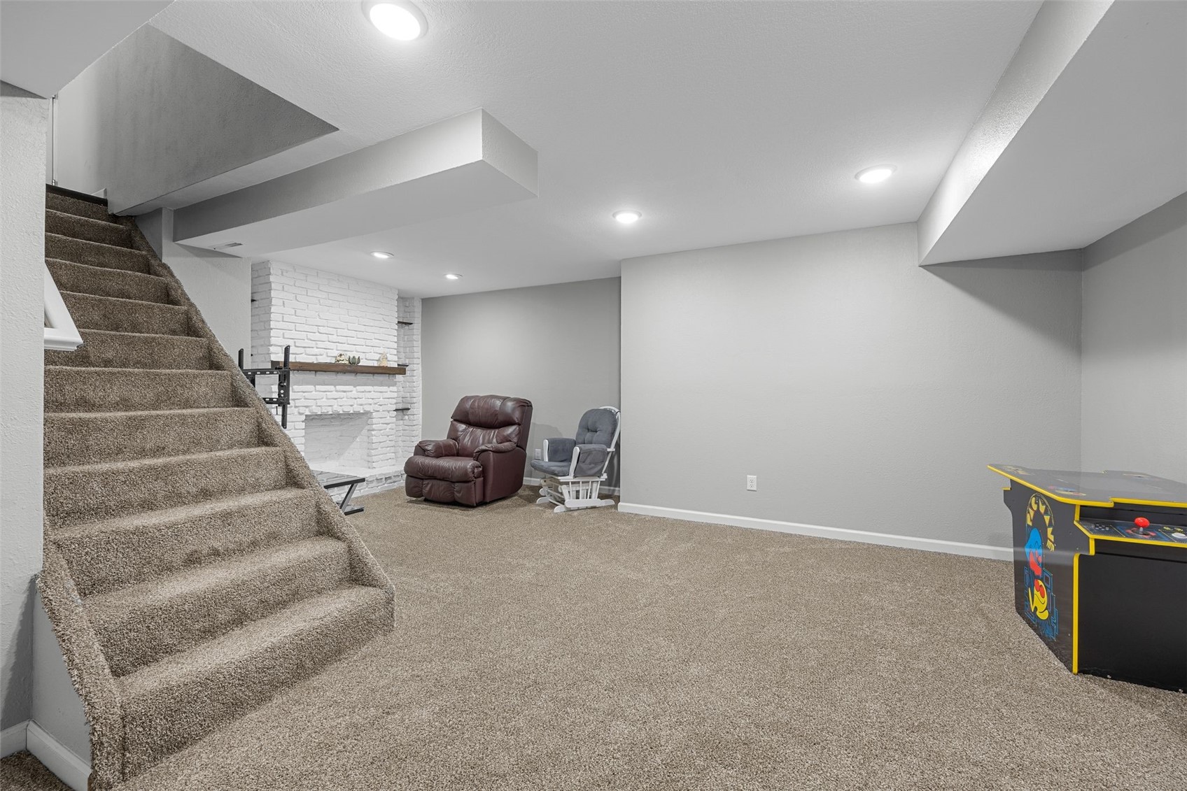 1105 Maple Street Robins IA 52328