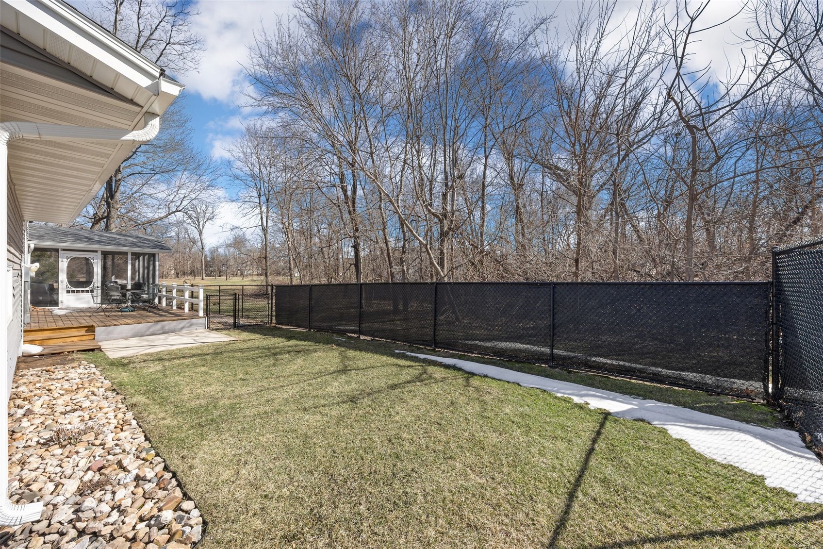 1105 Maple Street Robins IA 52328