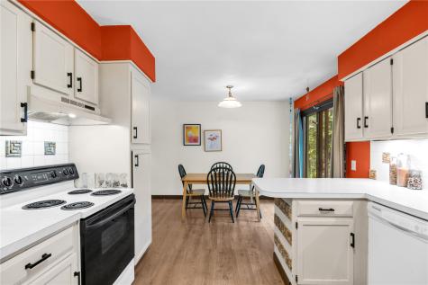 2623 Westwood Drive NW Cedar Rapids IA 52405