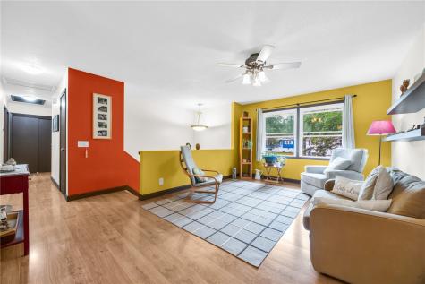 2623 Westwood Drive NW Cedar Rapids IA 52405