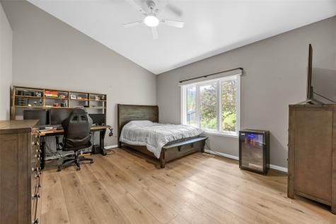 1432 Hickory Hollow Road NE Solon IA 52333