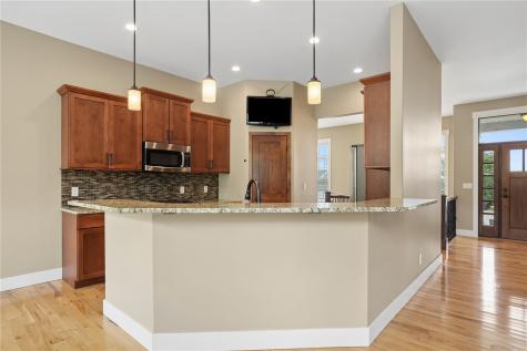 6621 Ashwood Court NE Cedar Rapids IA 52411