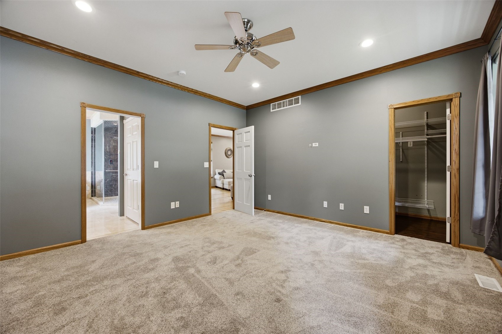2675 Madison Lane Urbana IA 52345