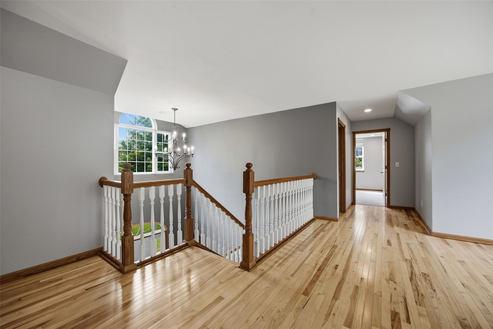 2675 Madison Lane Urbana IA 52345