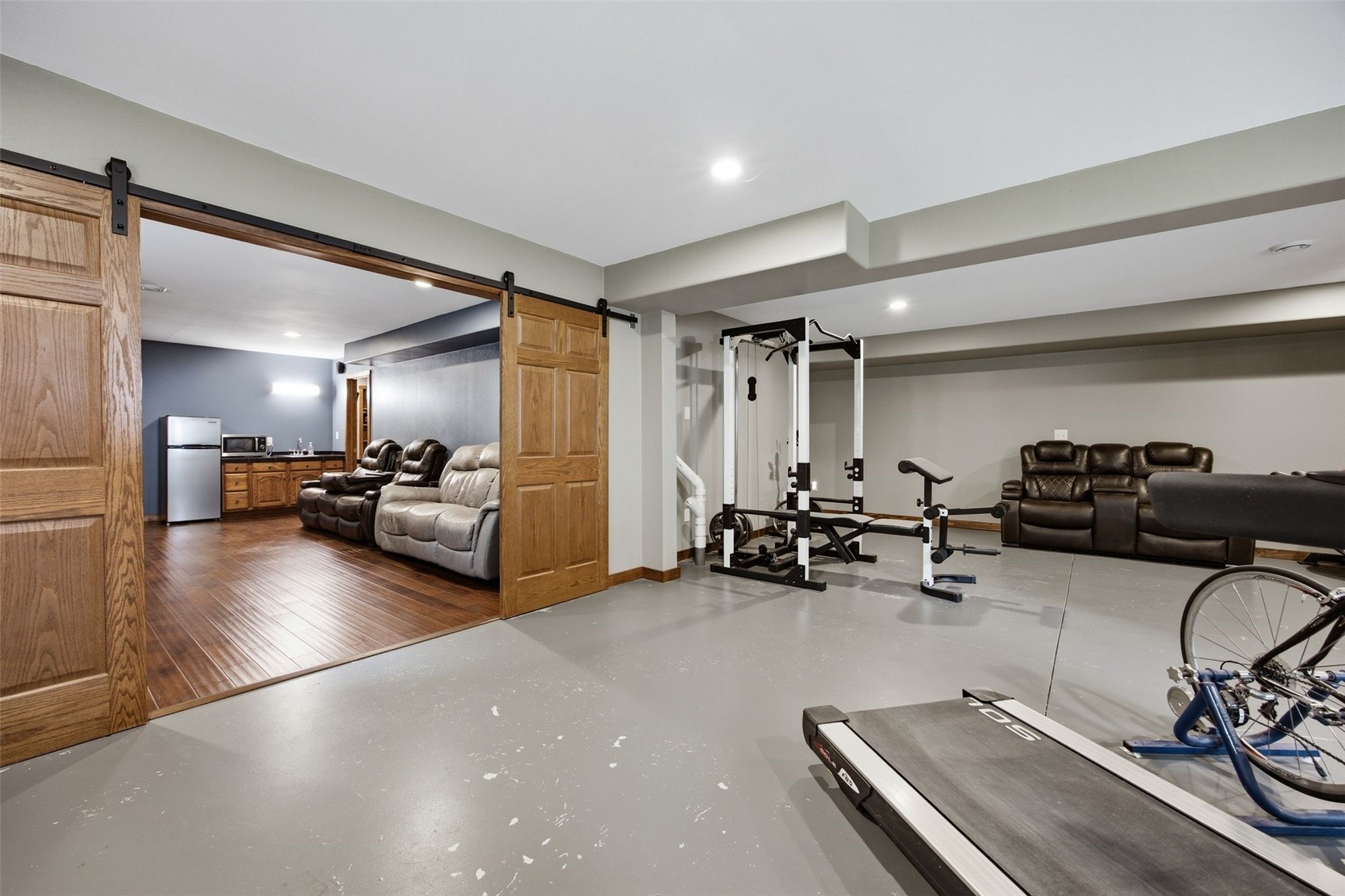 2675 Madison Lane Urbana IA 52345