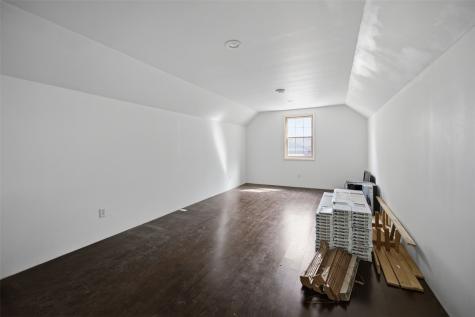 2675 Madison Lane Urbana IA 52345
