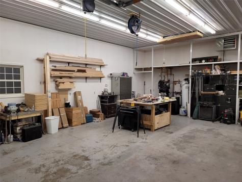 2675 Madison Lane Urbana IA 52345