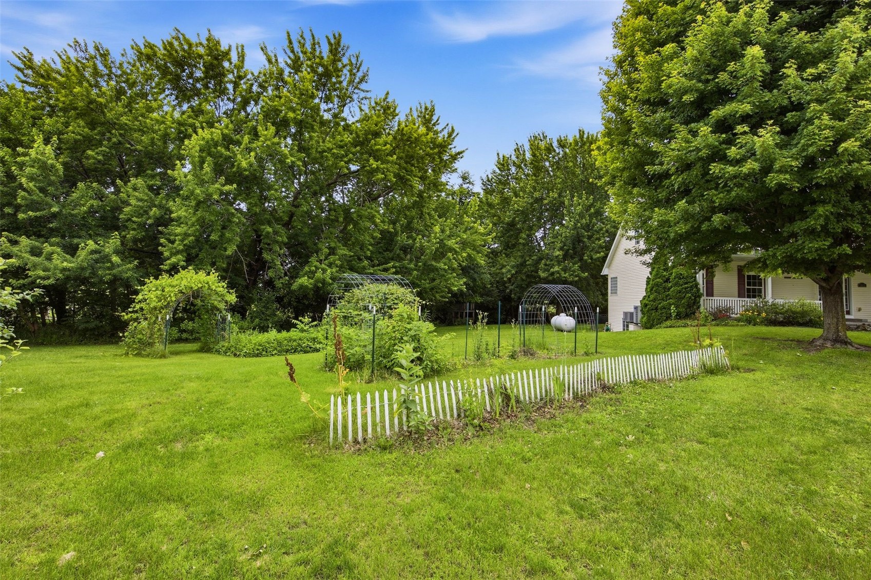 2675 Madison Lane Urbana IA 52345
