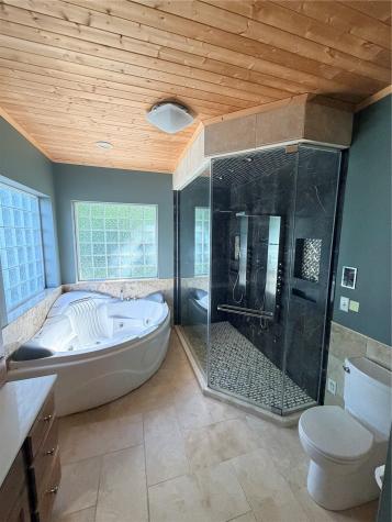 2675 Madison Lane Urbana IA 52345
