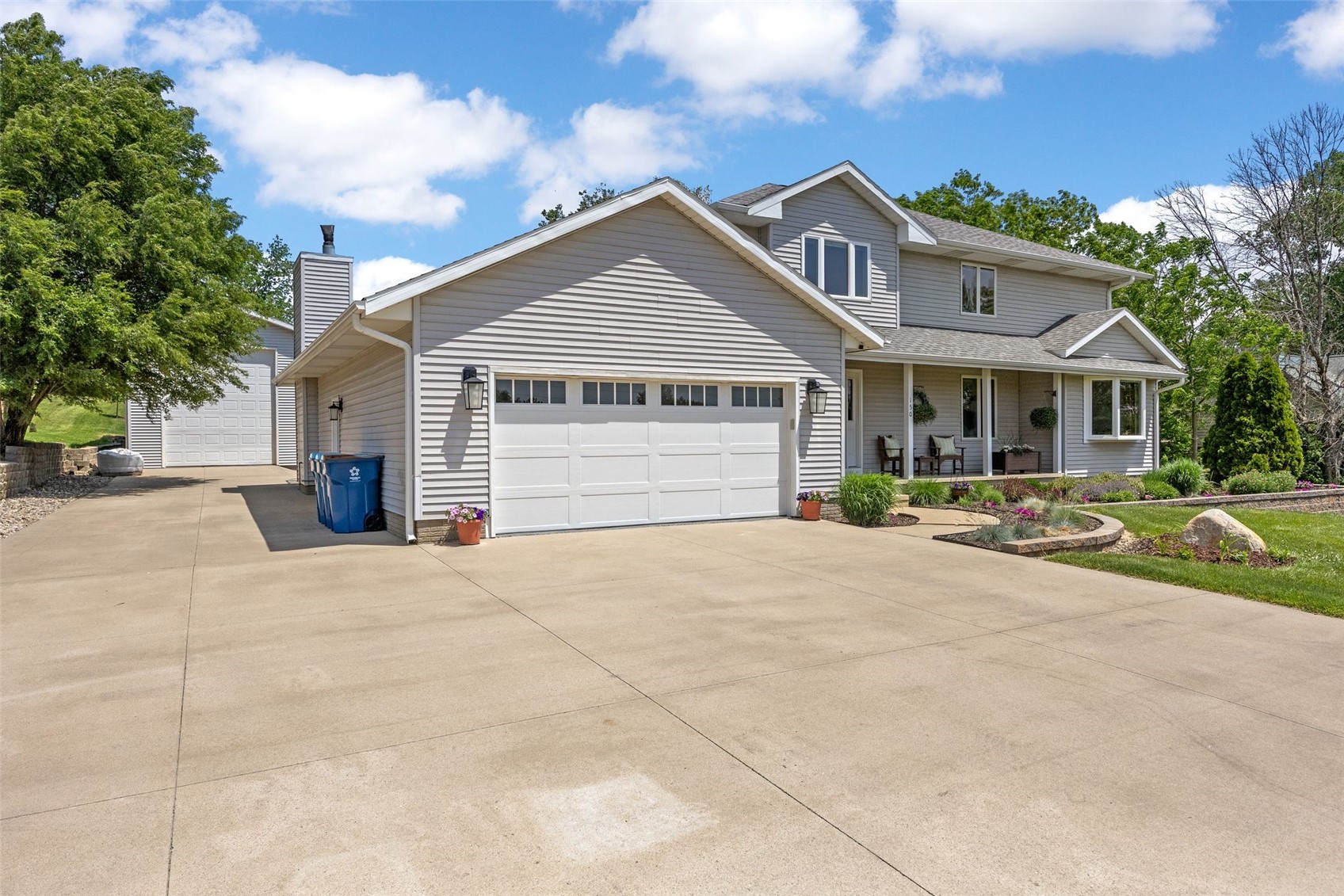 150 W Cemetery Road Fairfax IA 52228