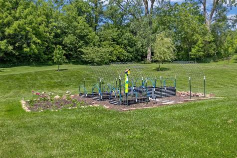 150 W Cemetery Road Fairfax IA 52228