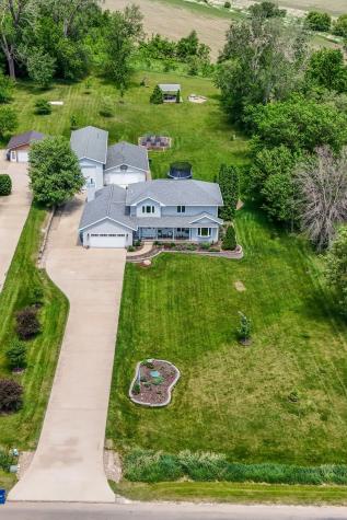 150 W Cemetery Road Fairfax IA 52228