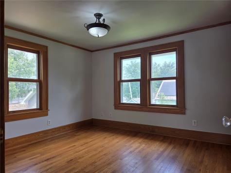 1738 Higley Avenue SE Cedar Rapids IA 52403