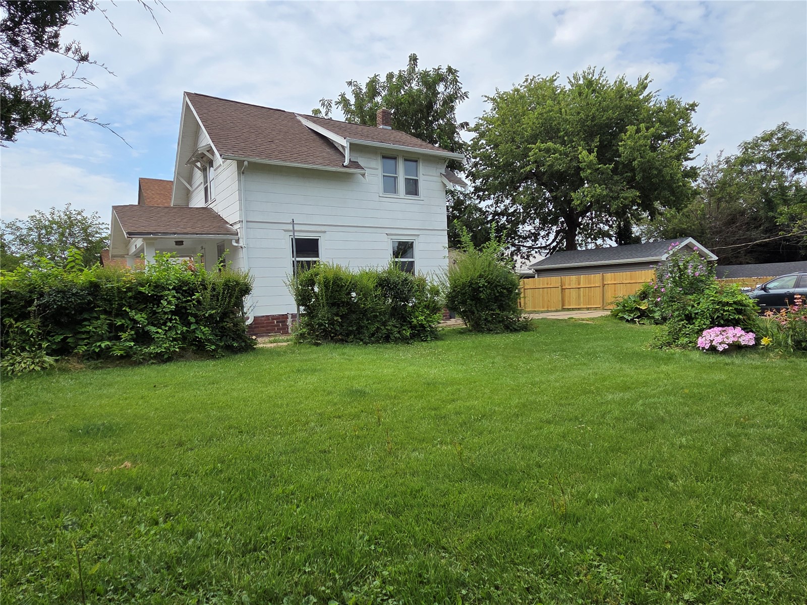 1738 Higley Avenue SE Cedar Rapids IA 52403