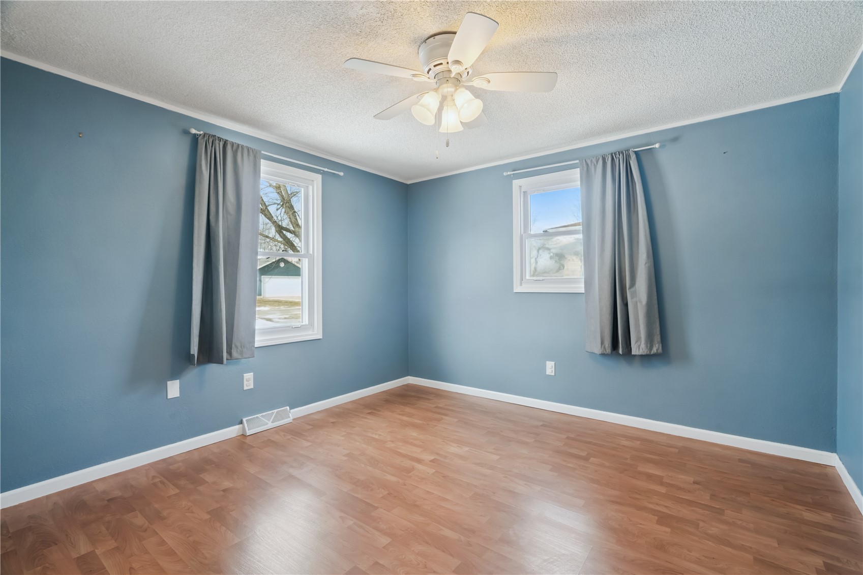 317 Terrace Lane Drive Montezuma IA 50171