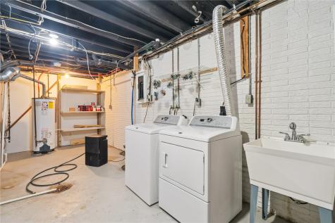 317 Terrace Lane Drive Montezuma IA 50171