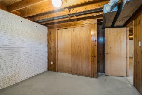311 Sunset Drive Stanwood IA 52337