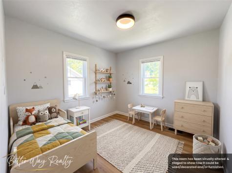 1230 Belmont Parkway NW Cedar Rapids IA 52405