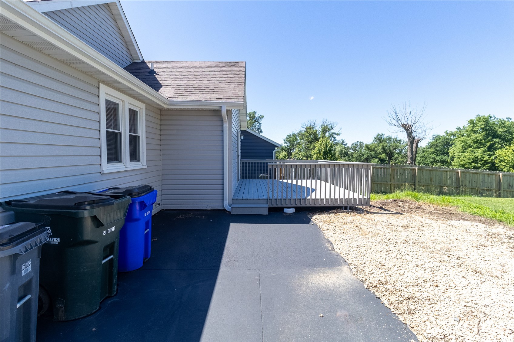 1230 Belmont Parkway NW Cedar Rapids IA 52405