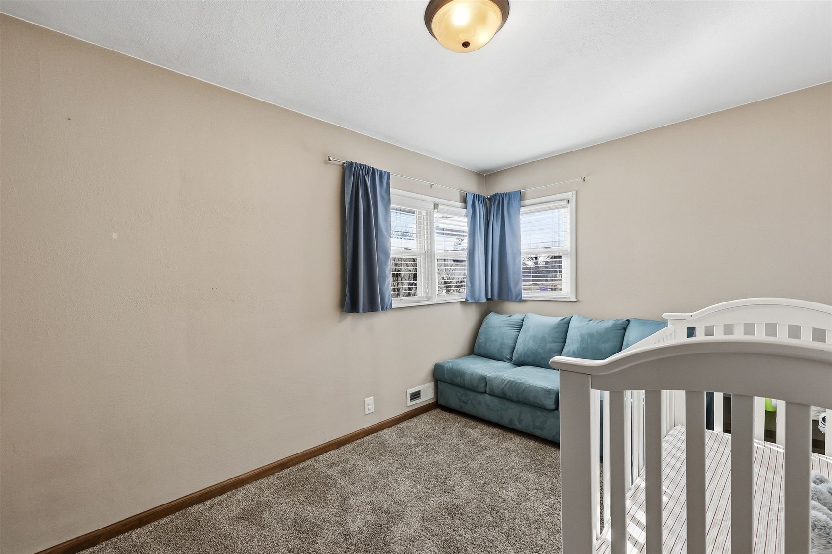 742 43rd Street NE Cedar Rapids IA 52402