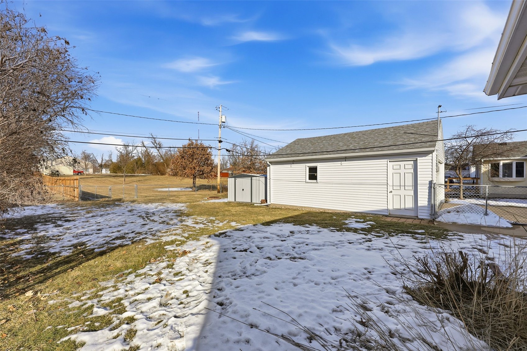 742 43rd Street NE Cedar Rapids IA 52402