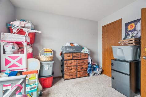 702 L Street SW Cedar Rapids IA 52404