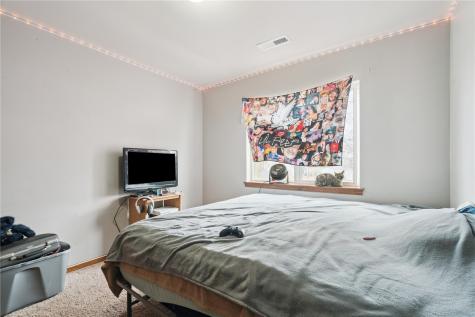 702 L Street SW Cedar Rapids IA 52404