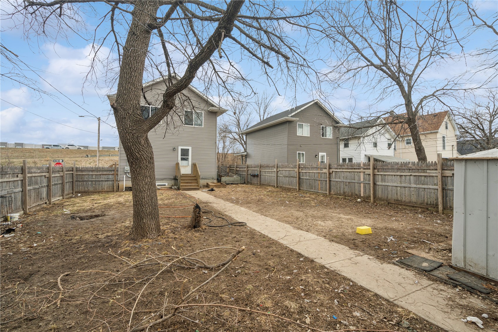 702 L Street SW Cedar Rapids IA 52404