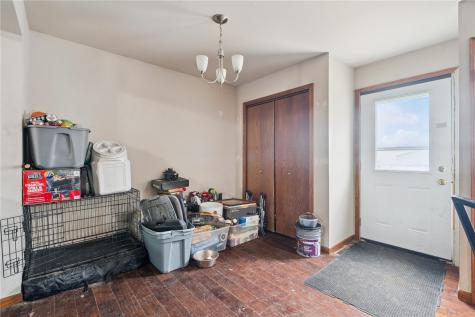 702 L Street SW Cedar Rapids IA 52404