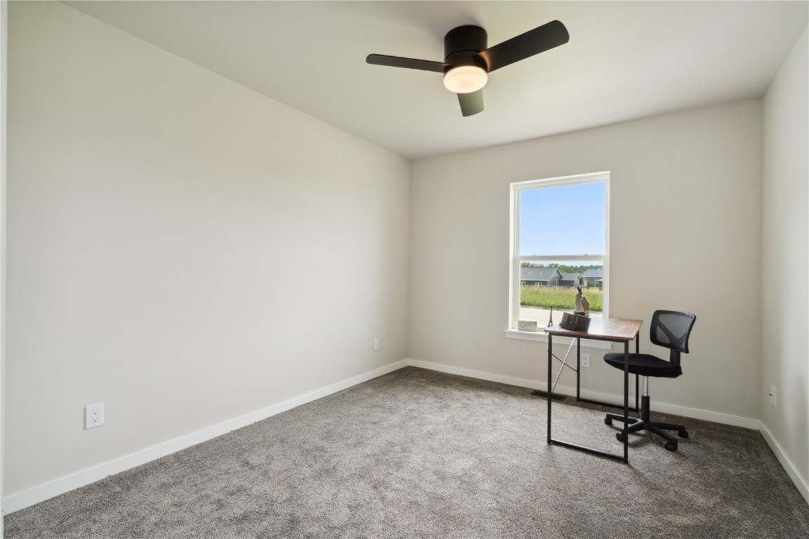 802 Mont Clair Solon IA 52333
