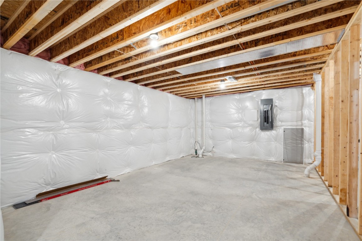 802 Mont Clair Solon IA 52333