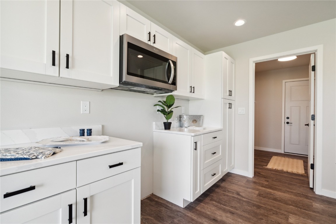802 Mont Clair Solon IA 52333
