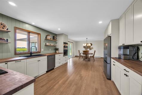 1766 Fernow Road Marion IA 52302