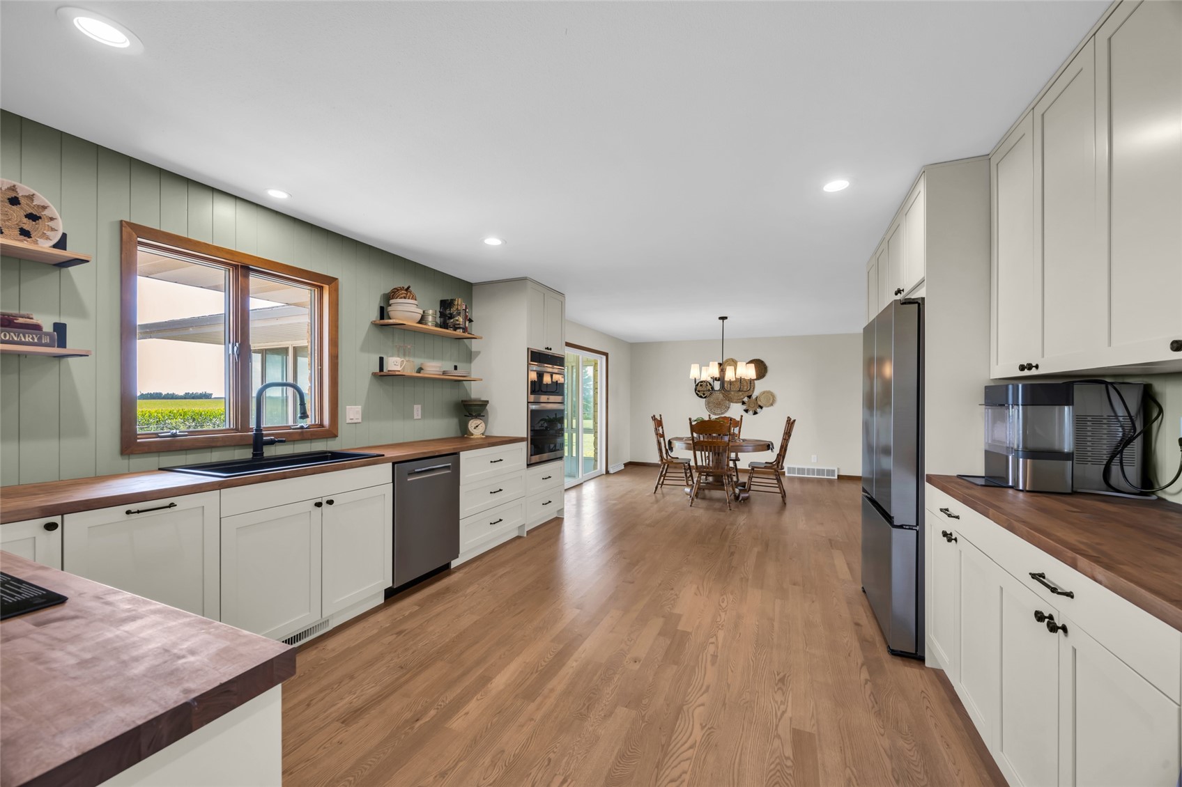 1766 Fernow Road Marion IA 52302