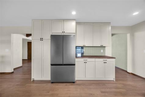 1766 Fernow Road Marion IA 52302