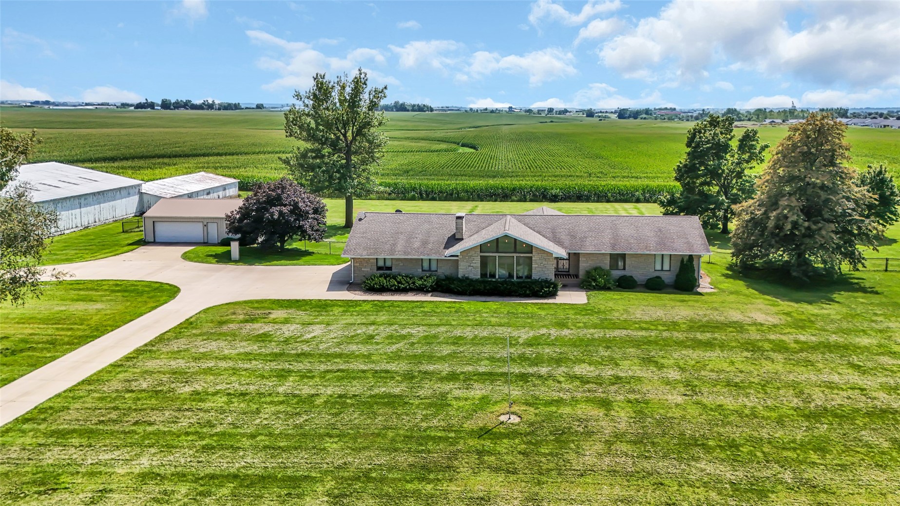 1766 Fernow Road Marion IA 52302