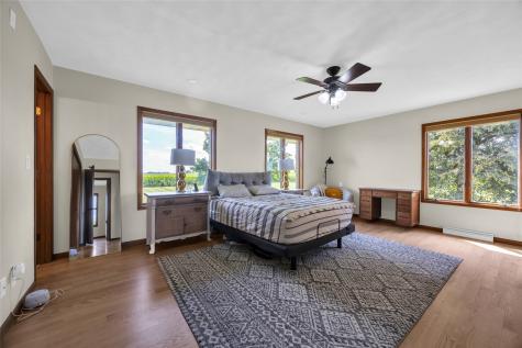 1766 Fernow Road Marion IA 52302