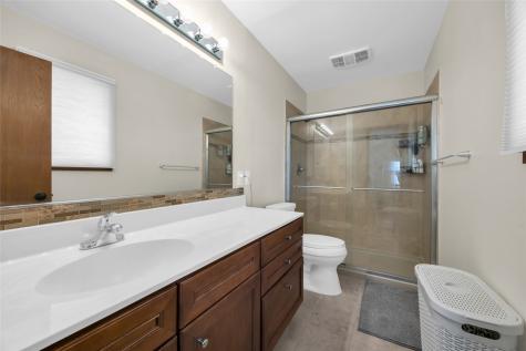1766 Fernow Road Marion IA 52302