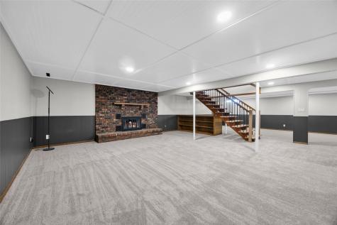 1766 Fernow Road Marion IA 52302