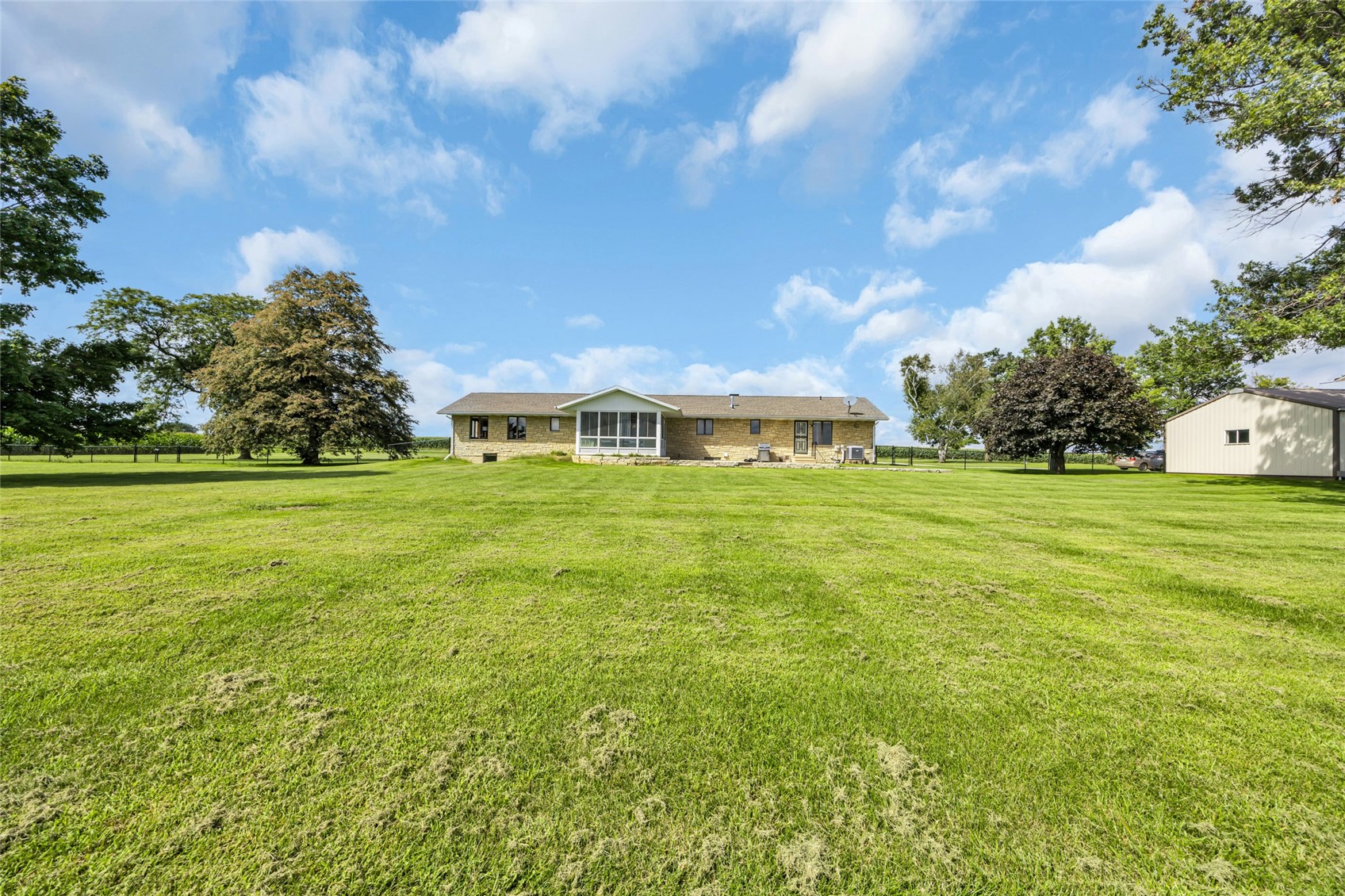 1766 Fernow Road Marion IA 52302